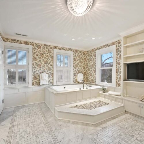 Luxury Bathroom Marble Heated Floors